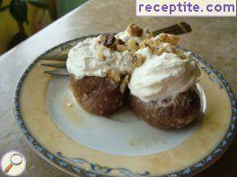 Dried figs with walnuts