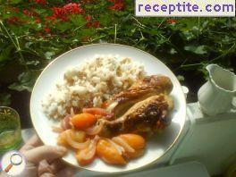 Chicken with fruit and lemon rice