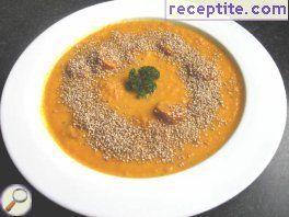 Carrot soup with curry