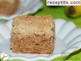 Banana cake with walnuts and oily crumbs