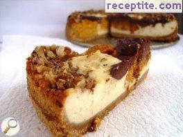 Cheesecake with pumpkin and chocolate