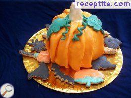 Layered cake pumpkin for Halloween