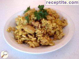 Spicy rice with apples and meat