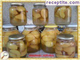 Compote of peeled peaches