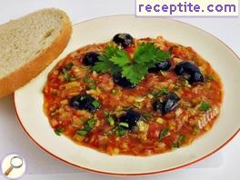 Stew with olives onion