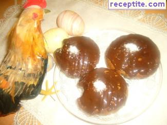 Sponge cakecheta with chocolate spread and hazelnuts