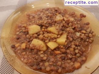 Lentils with potatoes