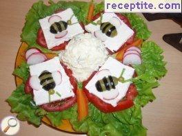Salad weakness of bees