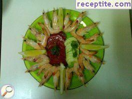 Summer salad of shrimp
