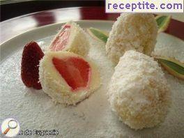 Coconut cream, strawberries