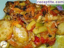 Fish baked with vegetables