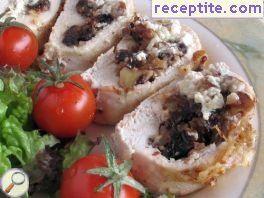 Chicken with olives and walnuts