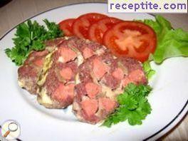 Meat loaf with skinless sausage and mushrooms