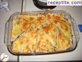 Lasagna with vegetables and tuna