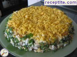Salad with crackers Salad with crackers