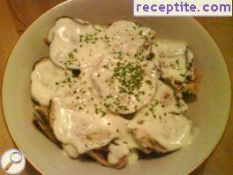 Salad of roasted eggplant in batter