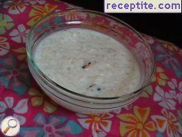 Indian dessert with milk and vermicelli (Semiya Payasam)