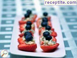 Strawberries with Roquefort