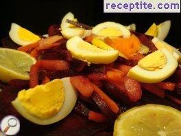 Red beet salad and apples