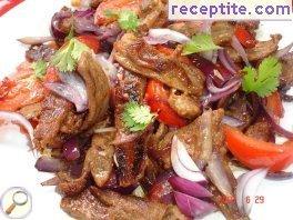 Spicy beef sauteed with red onion Spicy beef sauteed with red onion