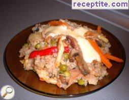 Chicken with rice and vegetables in Chinese style