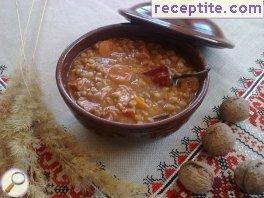 Stew of lentils and bacon