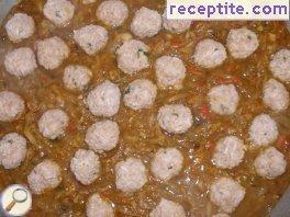 Onion stew with meatballs Onion stew with meatballs