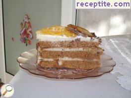 Layered cake with walnut bases