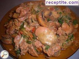Roasted chicken liver with mushrooms