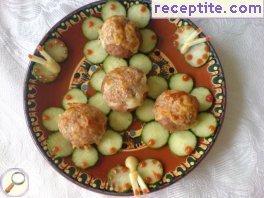 Stuffed meatballs with potatoes