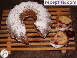 Delicious sponge cake with cherries