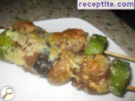 Skewers zucchini and minced meat