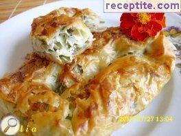 Banitsa with feta cheese and purslane