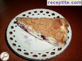 Cheesecake with blackberries