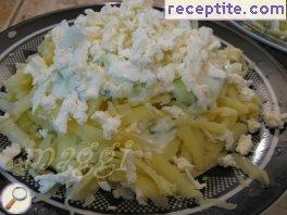 Grated salad with yogurt sauce Grated salad with yogurt sauce