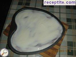 Cake with apples and white glaze Cake with apples and white glaze