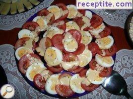 Tomato salad with boiled eggs