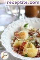 Salad with bacon and eggs