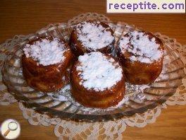 Pumpkin sponge cakecheta with cinnamon