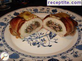 Chicken breast stuffed with Val * *