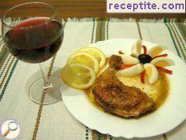 Chicken legs with wine