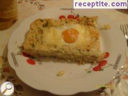 Eggs with potatoes in the oven