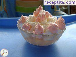 Tasty kremche with cream