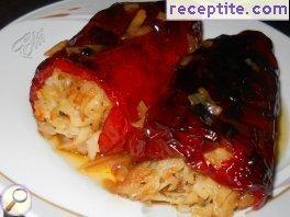 Stuffed peppers with potatoes and cabbage