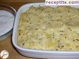 Sauerkraut with potatoes in the oven