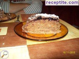 Layered cake Garash jam