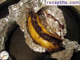 Grilled bananas with chocolate