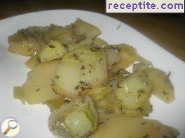 Steamed potatoes with leeks