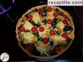 Tart with spinach and cheese