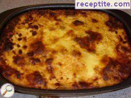 Moussaka with roasted peppers Moussaka with roasted peppers